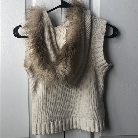 Ivory Sweater Vest - Picture 3 of 4